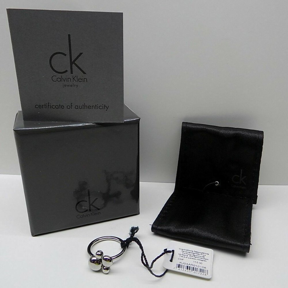 NWT CALVIN KLEIN SILVER SPIN RING SIZE 6, 7 OR 8‎